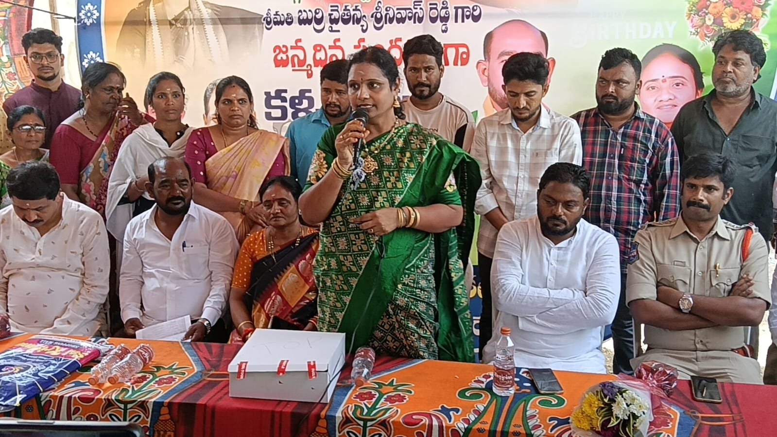 28వ డివిజన్ లో పేదలకు కళ్లద్దాల  పంపిణి 